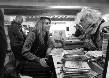 NONA in de Platenlounge